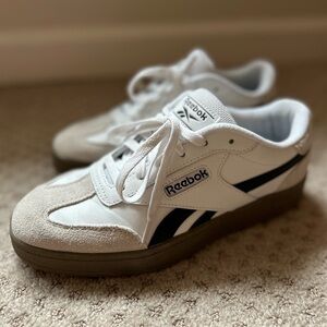 Reebok Galaxy 7 Women’s size 9 sneakers